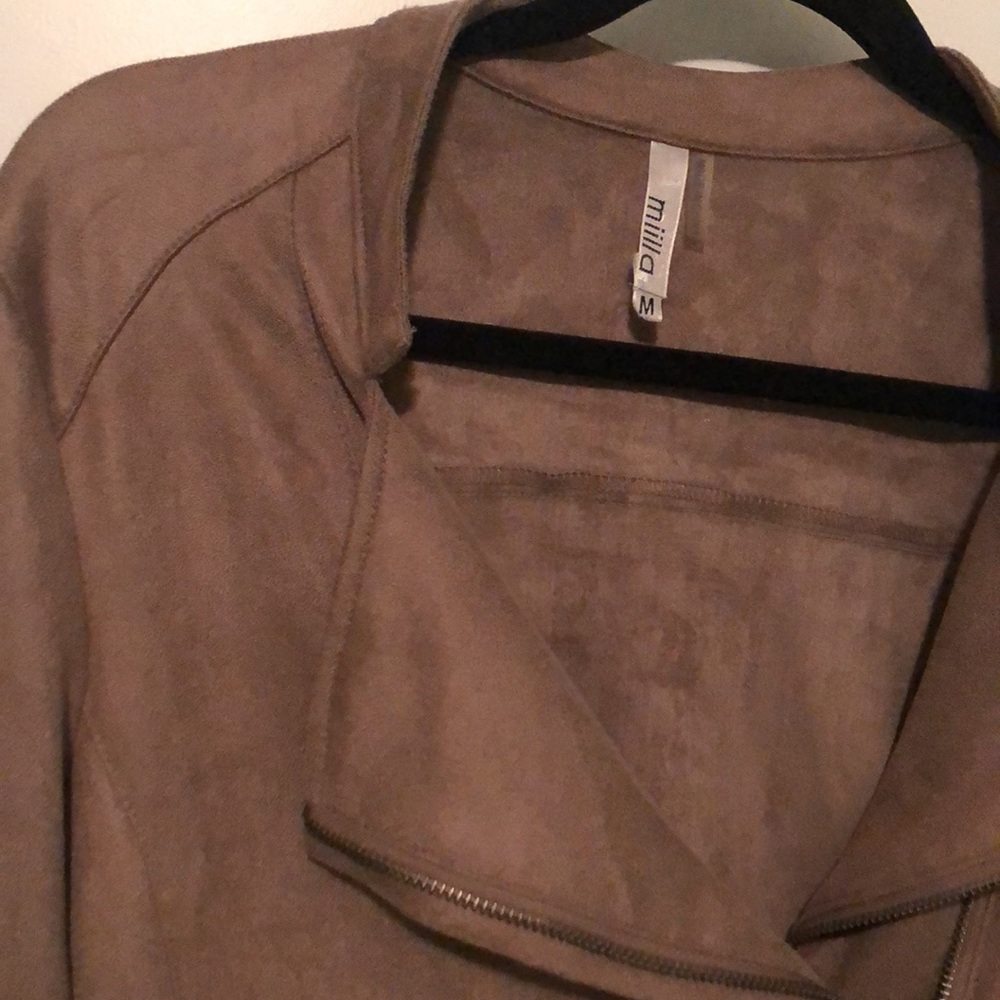 Lightweight jacket - Picture 3 of 4